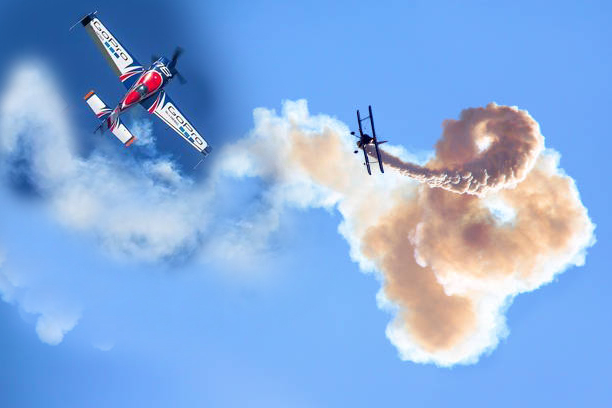 Aerobatic Aircraft Evolution: From Biplanes to Modern Jets